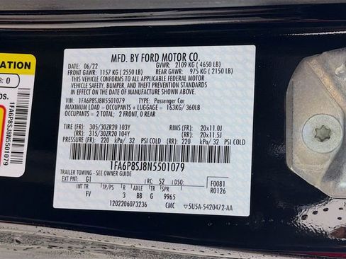 Used 2022 Ford Mustang Shelby GT500 w/ Carbon Fiber Track Pack image 32