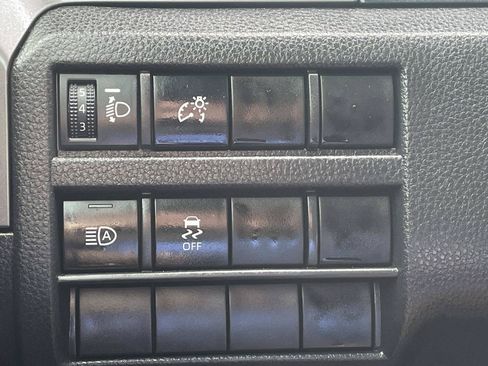 Used 2024 Toyota Tacoma SR5 w/ SR5 Upgrade Package RWD image 20