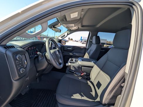 New 2026 Chevrolet Silverado 1500 Custom image 11