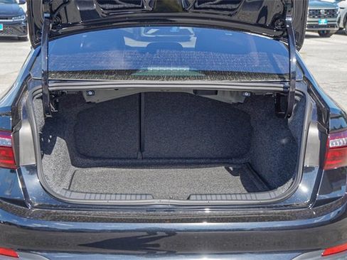 New 2026 Volkswagen Jetta SE image 24