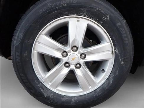 Used 2021 Chevrolet Trax LS w/ Tint and Cruise Package image 7