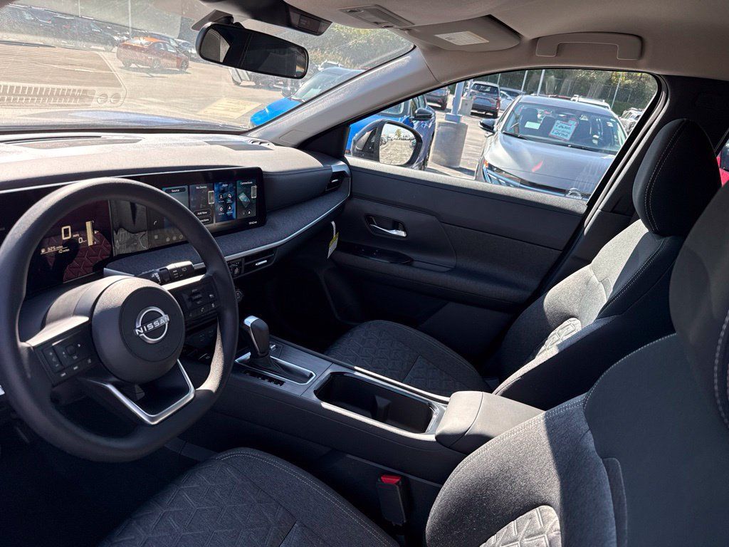 New 2027 Nissan Kicks SV AWD/4WD image 10
