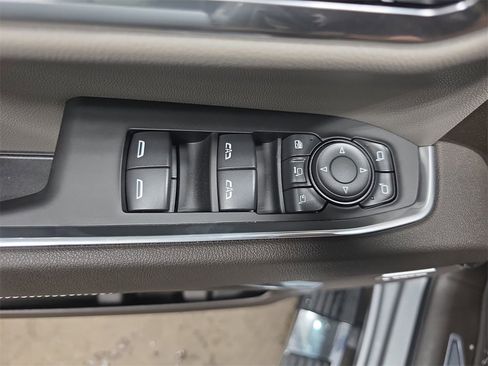 New 2026 GMC Sierra 2500 SLT w/ SLT Premium Package image 27