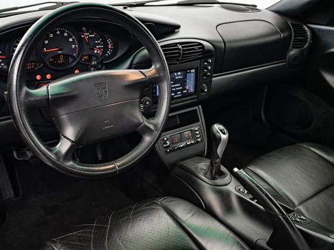 Used 2000 Porsche 911 Carrera image 4