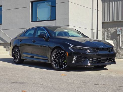 New 2026 Kia K5 GT image 2