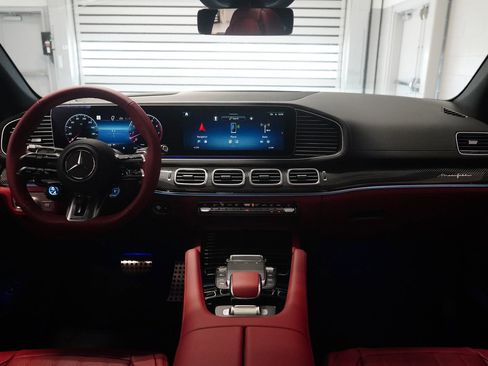 New 2026 Mercedes-Benz GLE 53 AMG 4MATIC Coupe image 17