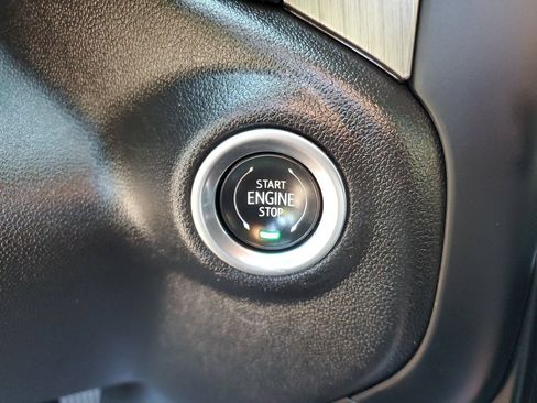 Used 2021 GMC Sierra 1500 Denali w/ Technology Package AWD/4WD image 26
