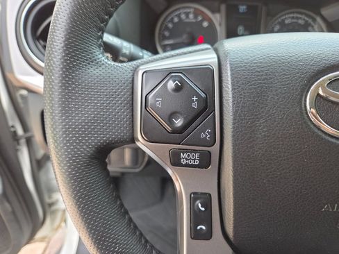 Used 2023 Toyota Tacoma SR5 w/ Technology Package AWD/4WD image 29
