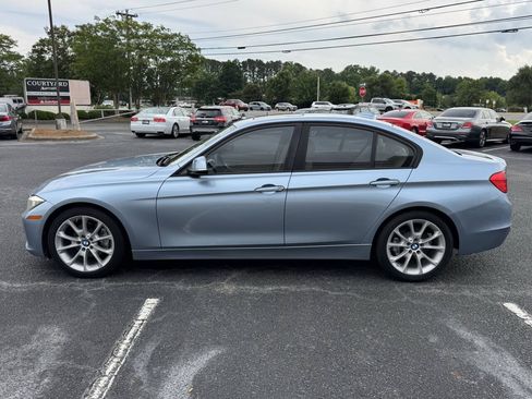 Used 2014 BMW 320i Sedan RWD image 4