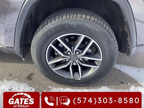 Used 2020 Jeep Grand Cherokee Limited w/ Luxury Group II image 35