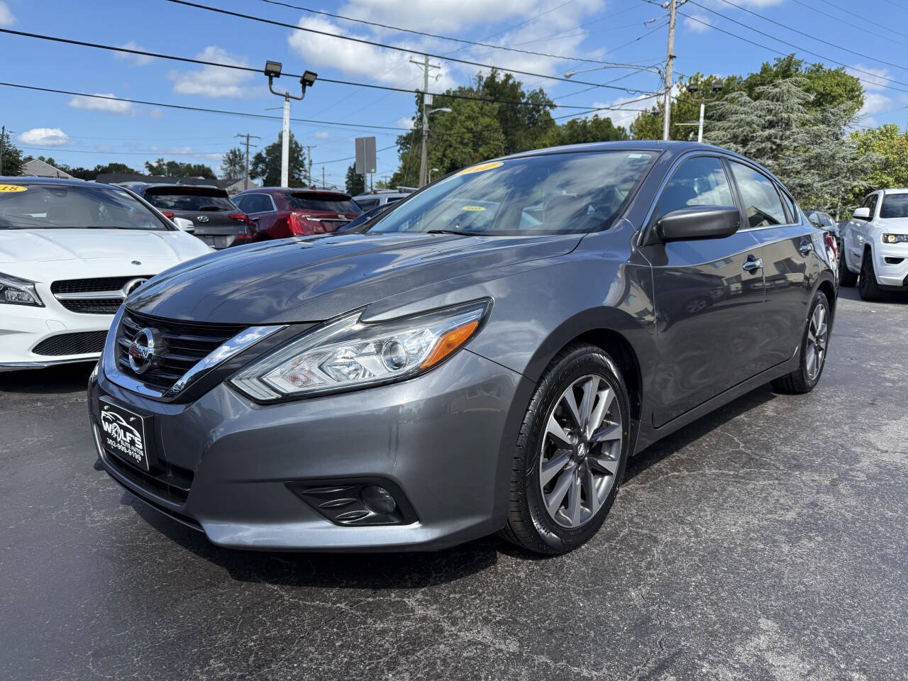 Used 2017 Nissan Altima 2.5 SV FWD image 1