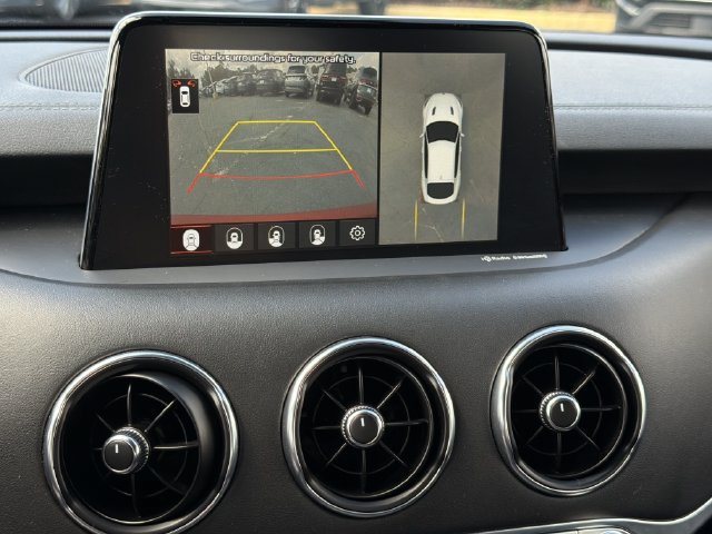 Used 2021 Kia Stinger GT2 RWD image 18