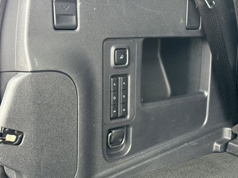 Used 2025 Ford Expedition Active image 35