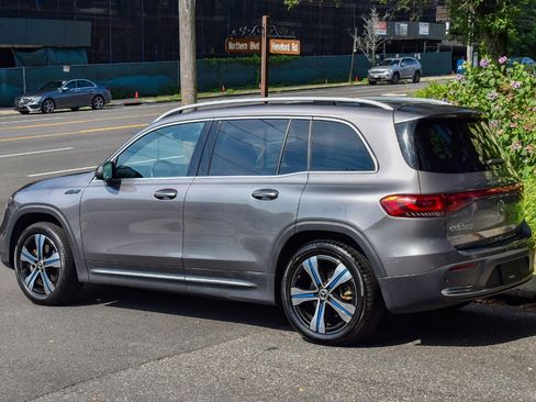 Used 2022 Mercedes-Benz EQB 350 4MATIC image 6