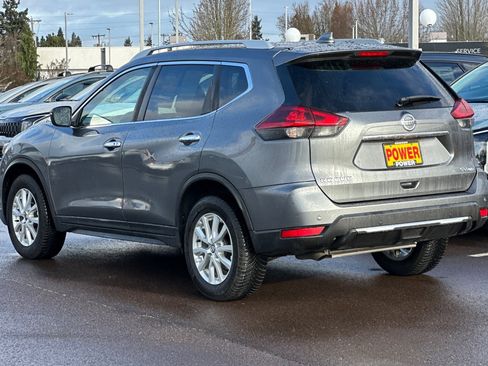 Used 2019 Nissan Rogue SV image 6
