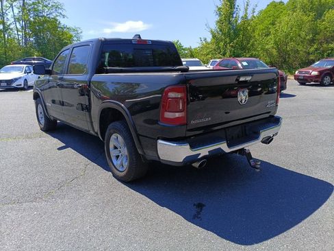 Used 2022 RAM 1500 Laramie AWD/4WD image 3