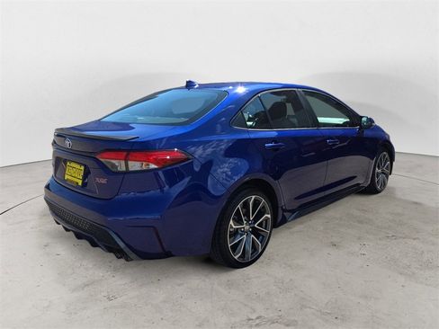 Used 2020 Toyota Corolla XSE image 5