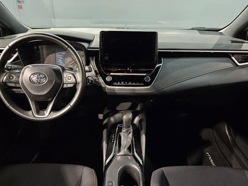 Used 2025 Toyota Corolla SE image 10