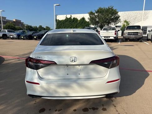 Used 2025 Honda Civic LX image 6
