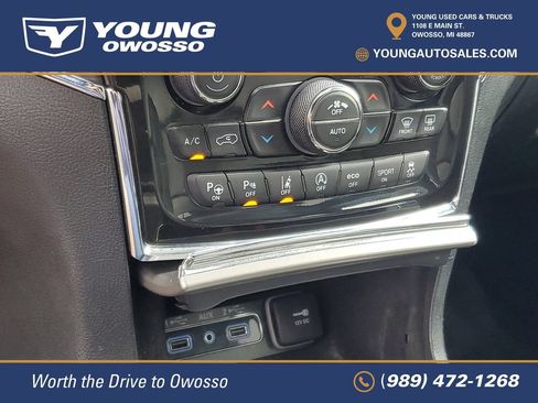 Used 2021 Jeep Grand Cherokee Limited w/ Quick Order Package 2GK 80th AWD/4WD image 21