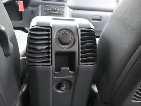Used 2005 Honda Pilot EX-L image 13