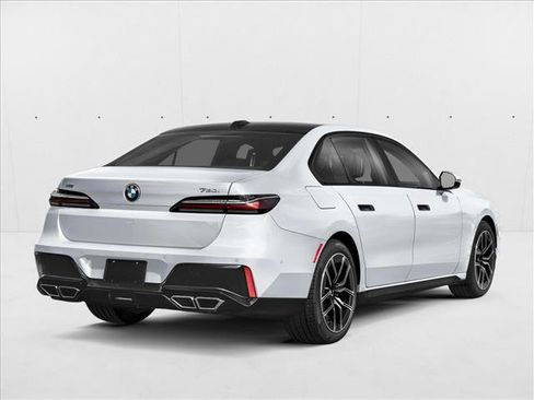 New 2026 BMW 760i xDrive AWD/4WD image 2
