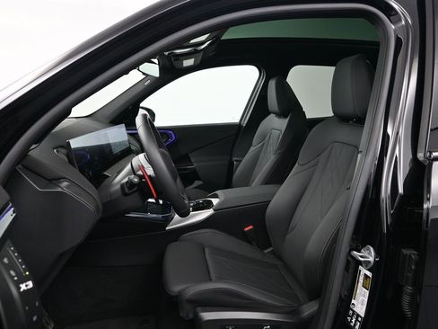 Used 2025 BMW X3 M50 w/ Premium Package image 5