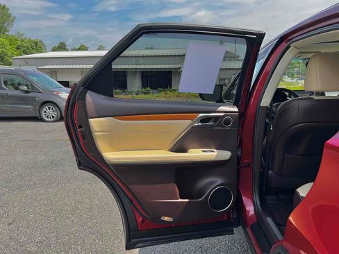 Used 2019 Lexus RX 350 AWD image 16