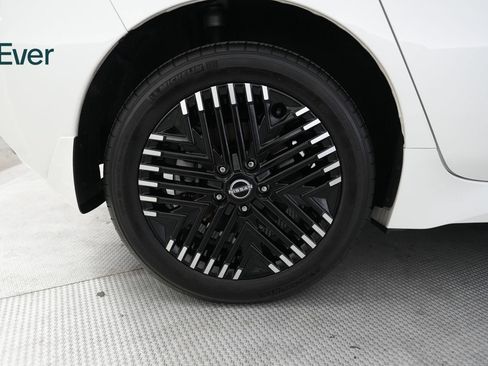 Used 2024 Nissan Leaf SV Plus FWD image 22