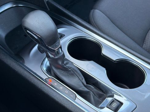 Used 2024 Chevrolet Malibu LT image 17