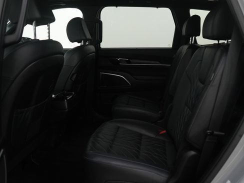 Used 2023 Kia Telluride SX X-Line image 16