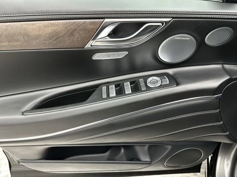 Certified 2026 Genesis GV80 2.5T Advanced AWD/4WD image 13
