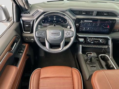 New 2026 GMC Sierra 1500 Denali Ultimate image 16