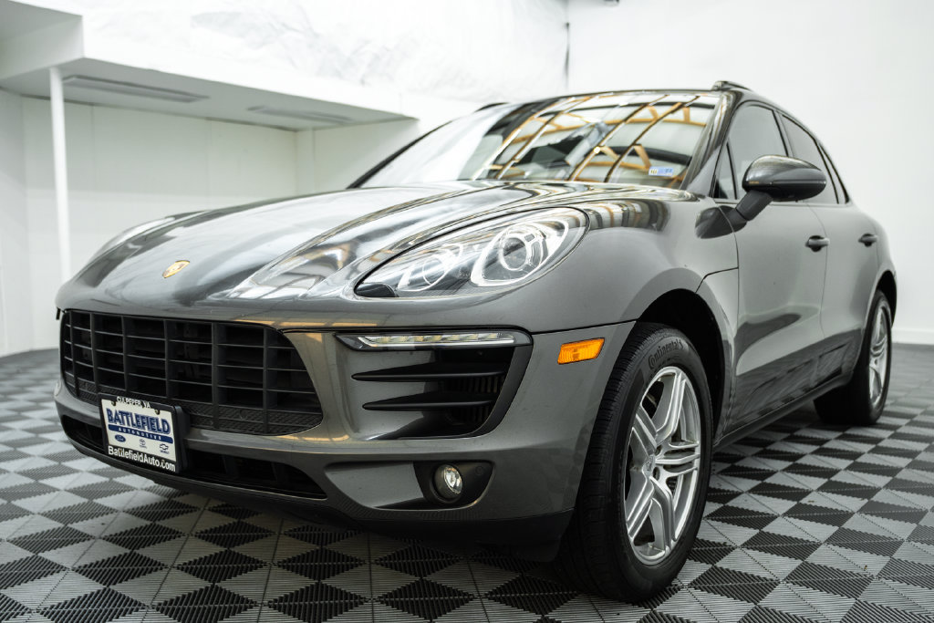 Used 2016 Porsche Macan S AWD/4WD image 3