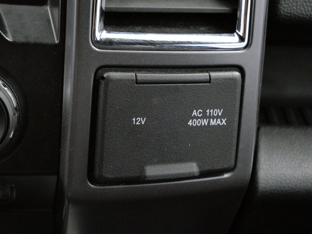Used 2015 Ford F150 XLT w/ Equipment Group 302A Luxury AWD/4WD image 29
