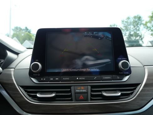 Used 2023 Nissan Altima 2.5 SV AWD/4WD image 20