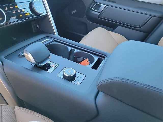 New 2025 Land Rover Discovery Dynamic SE AWD/4WD image 35