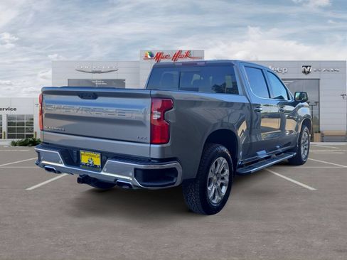 Used 2023 Chevrolet Silverado 1500 LTZ AWD/4WD image 5