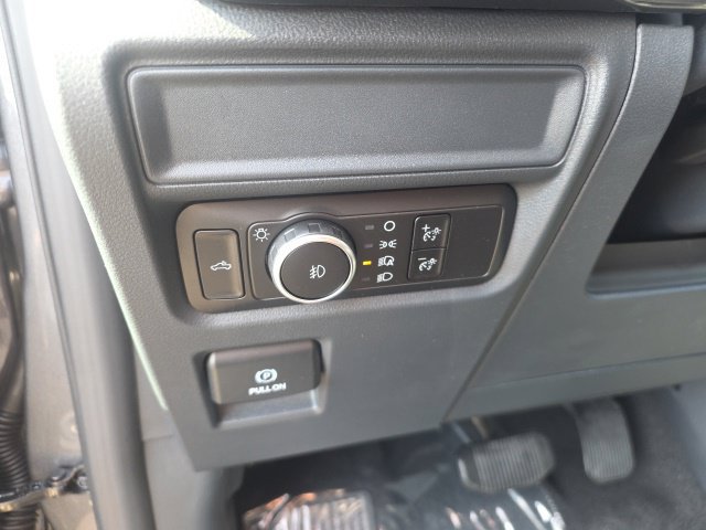 New 2026 Ford F150 STX w/ Equipment Group 200A AWD/4WD image 17