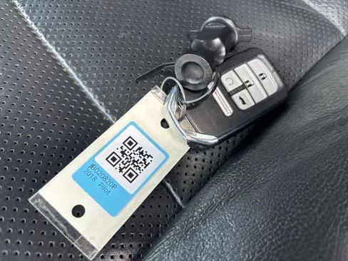 Used 2018 Honda Pilot Elite image 24