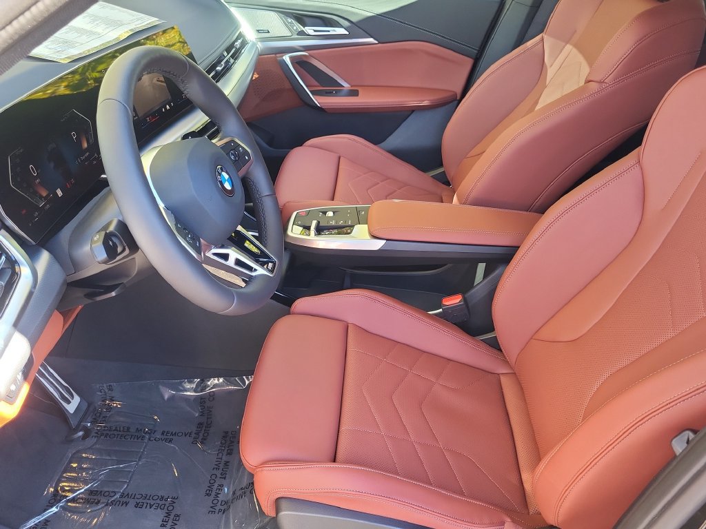 Used 2026 BMW X1 xDrive28i w/ M Sport Package AWD/4WD image 13