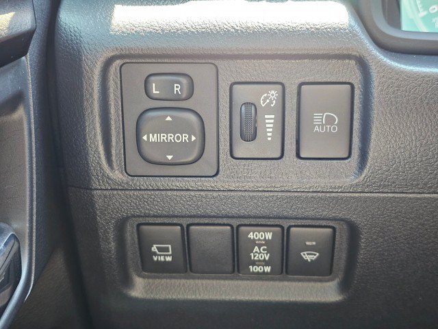 Used 2023 Toyota 4Runner TRD Off-Road Premium w/ Off Road Premium Plus Package AWD/4WD image 39