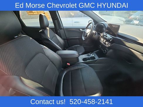 Used 2025 Ford Escape ST-Line AWD/4WD image 12