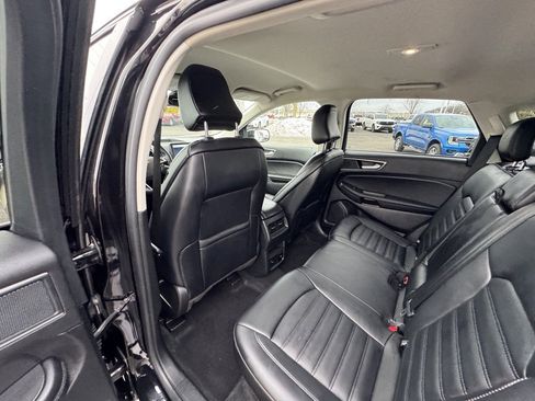 Certified 2024 Ford Edge SEL w/ Convenience Package image 12