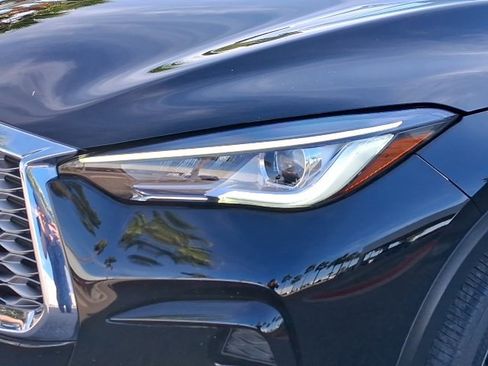 Used 2023 INFINITI QX55 Luxe w/ Cargo Package image 7