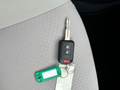 Used 2018 Mitsubishi Mirage G4 ES image 25