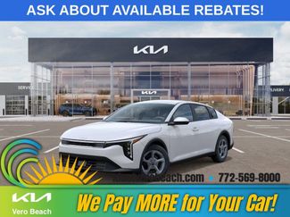 New 2025 Kia K4 LXS video 1