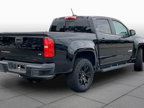 Used 2022 Chevrolet Colorado Z71 w/ Z71 Midnight Edition AWD/4WD image 12