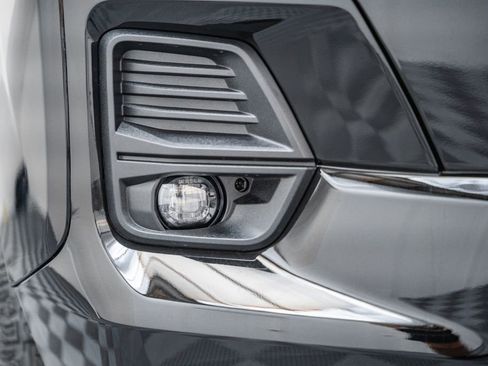 New 2026 Chevrolet Colorado Z71 w/ Technology Package AWD/4WD image 13