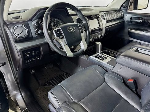 Used 2016 Toyota Tundra Platinum image 7